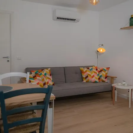 Tiny House In The Historic Centre Of Soverato Vakantiehuis