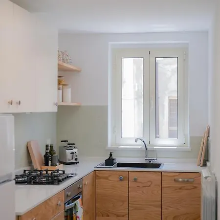 Tiny House In The Historic Centre Of Soverato