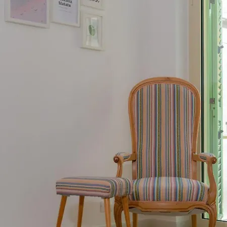 Tiny House In The Historic Centre Of Soverato *