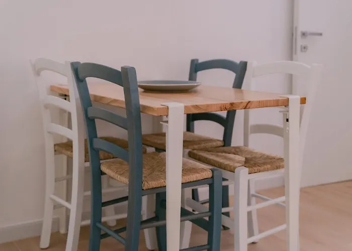 Tiny House In The Historic Centre Of Soverato 度假居