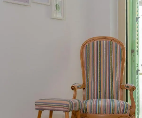 Tiny House In The Historic Centre Of Soverato *